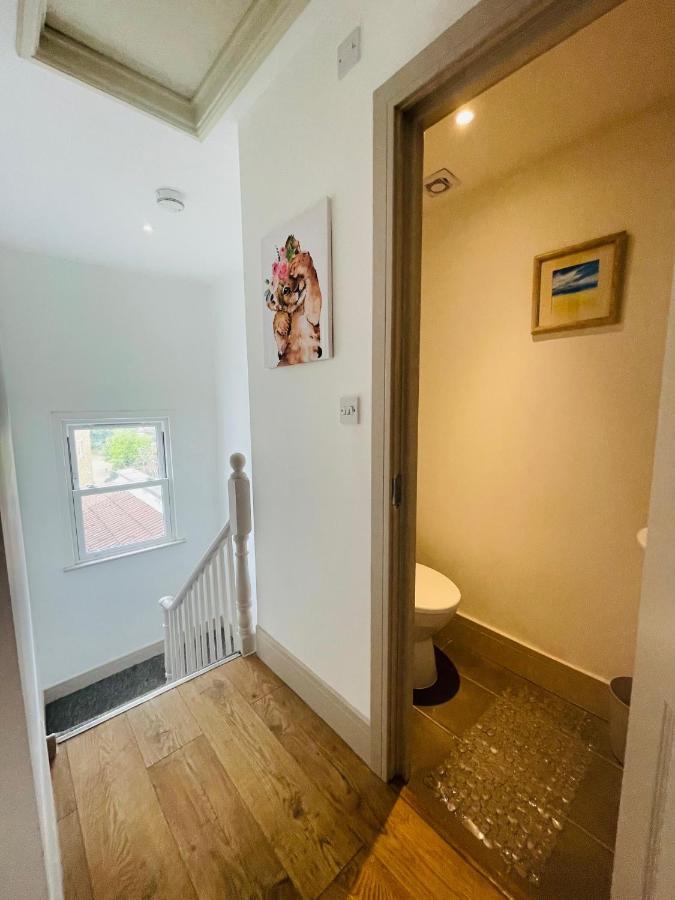 Lovely 1 Bedroom Apartment In Londyn Zewnętrze zdjęcie