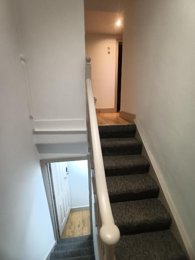Lovely 1 Bedroom Apartment In Londyn Zewnętrze zdjęcie